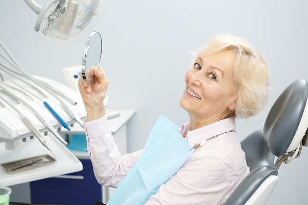 Signs Your Dentures Need An Adjustment