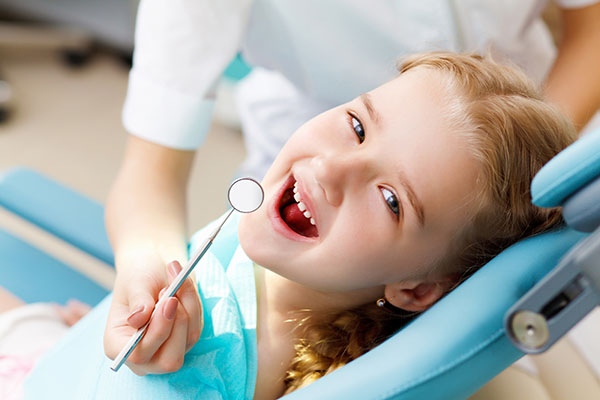 A Kid Friendly Dentist Answers FAQs About Baby Teeth