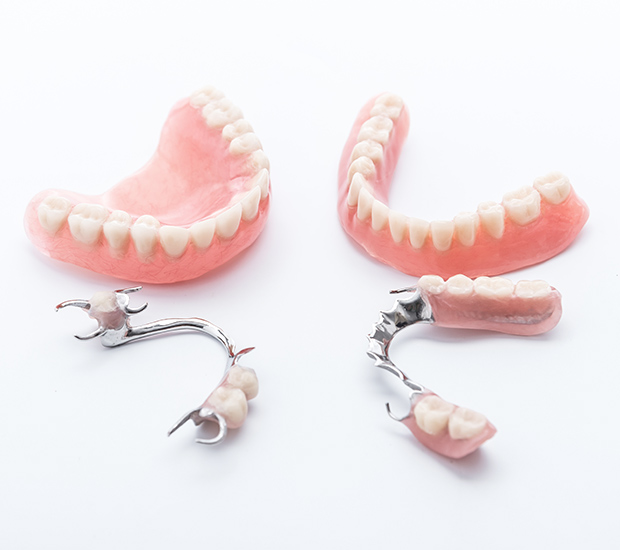 Irvine Dentures and Partial Dentures